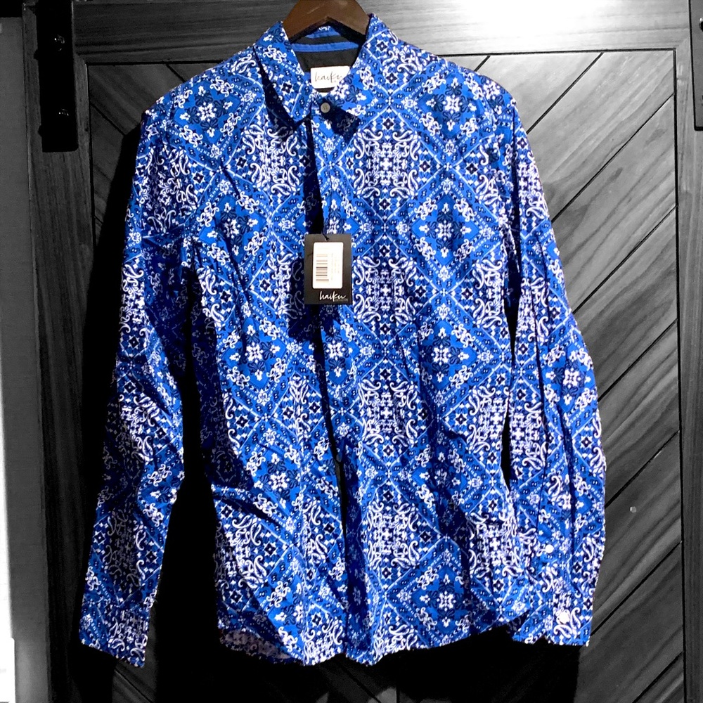 Blue paisley button up